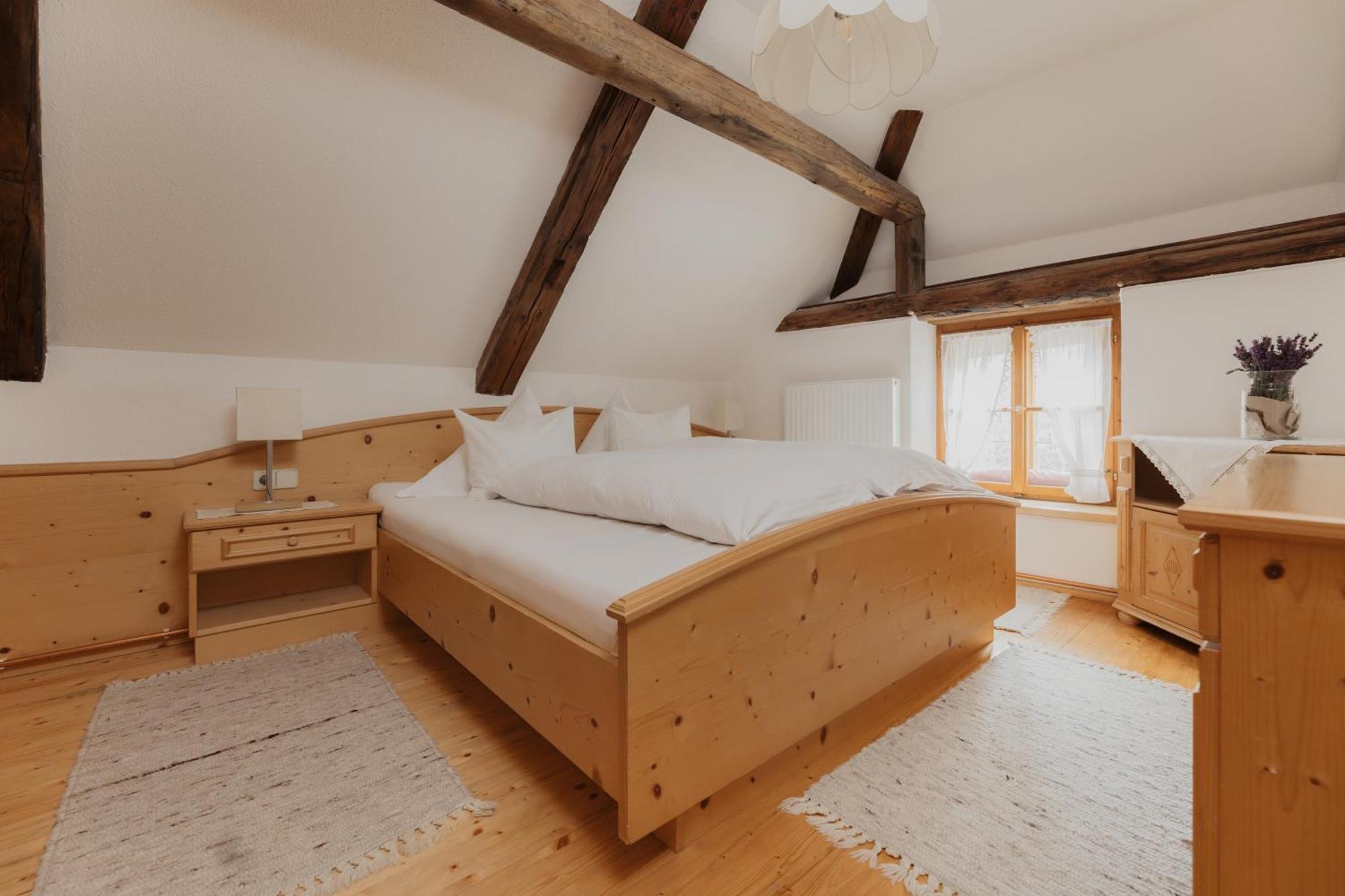 Hotel Kreuz Pfunds Bagian luar foto