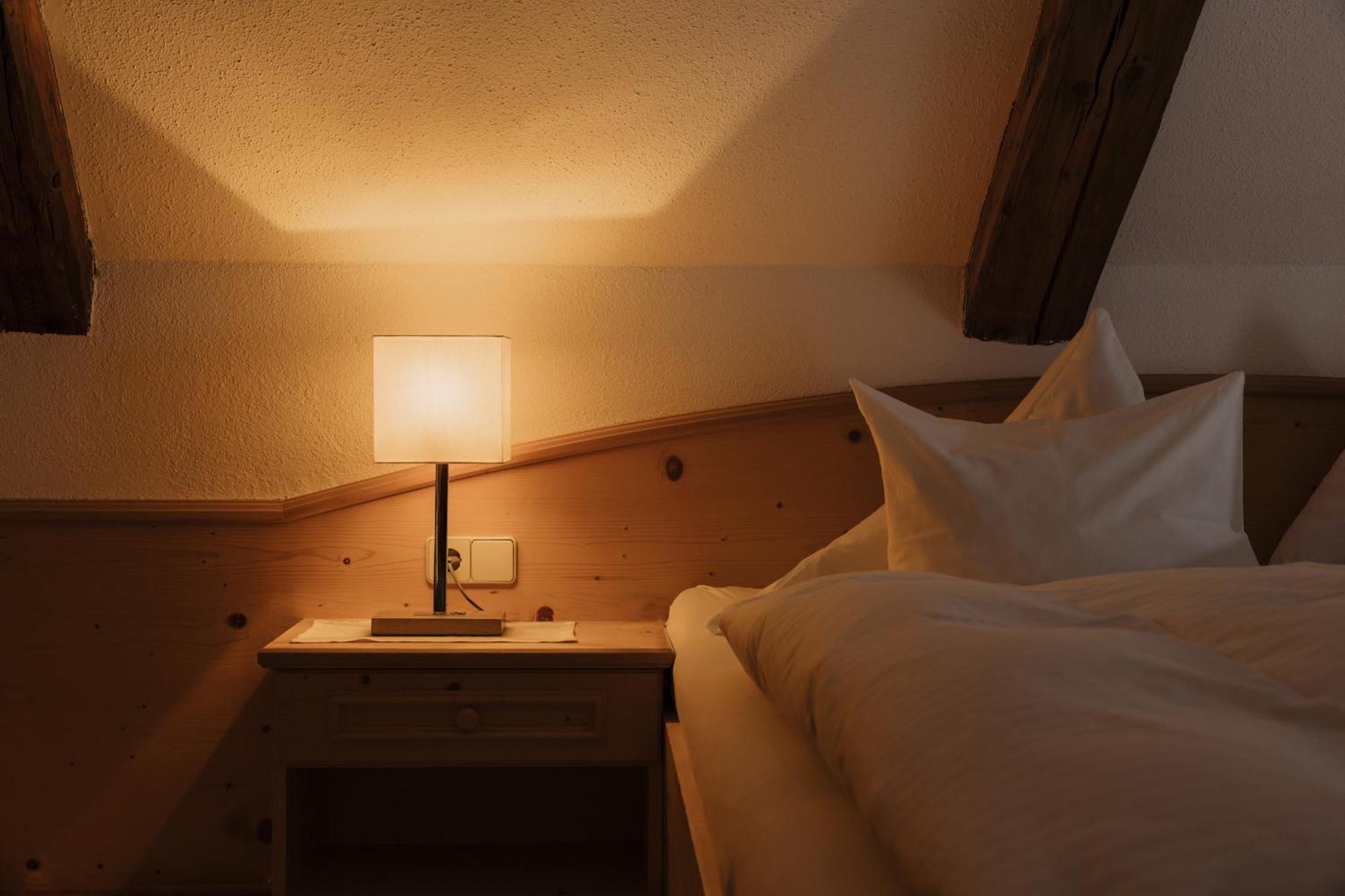 Hotel Kreuz Pfunds Bagian luar foto