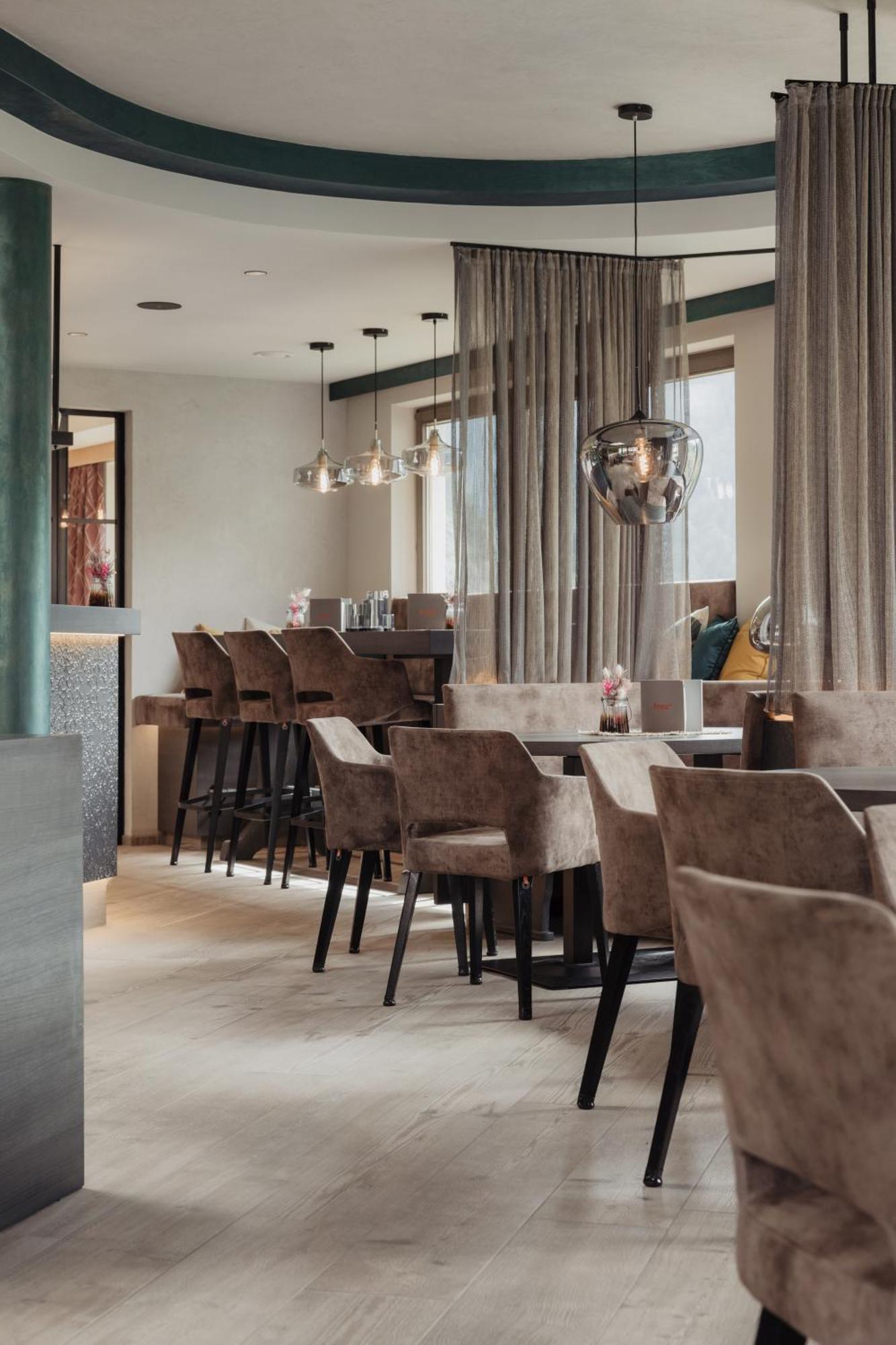 Hotel Kreuz Pfunds Bagian luar foto